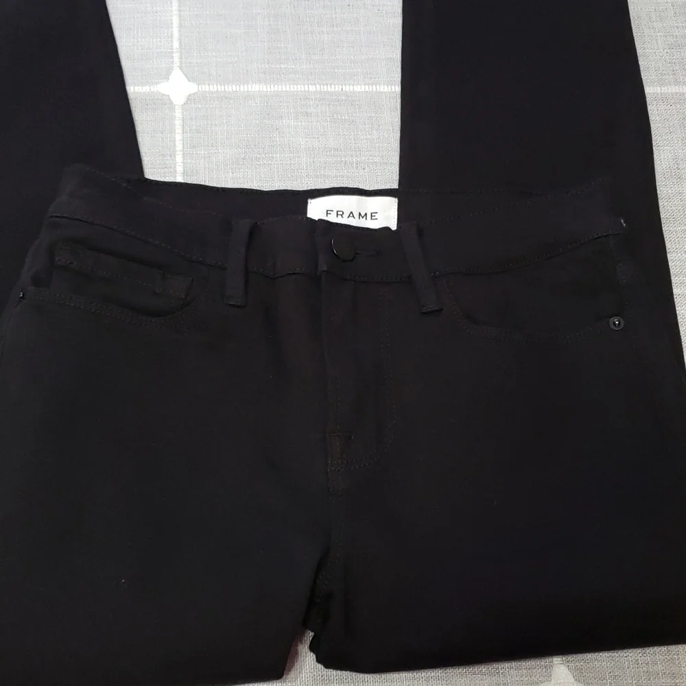 FRAME Le Skinny de Jeanne, Color Film Noir, Size 26